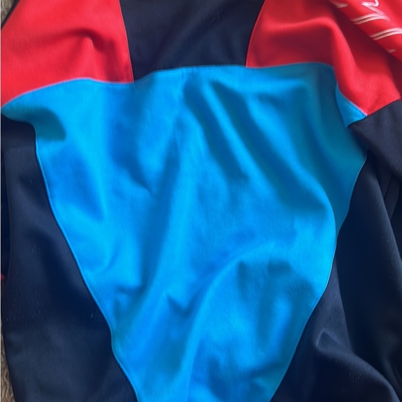 Nike jacket - Picture 2 of 3